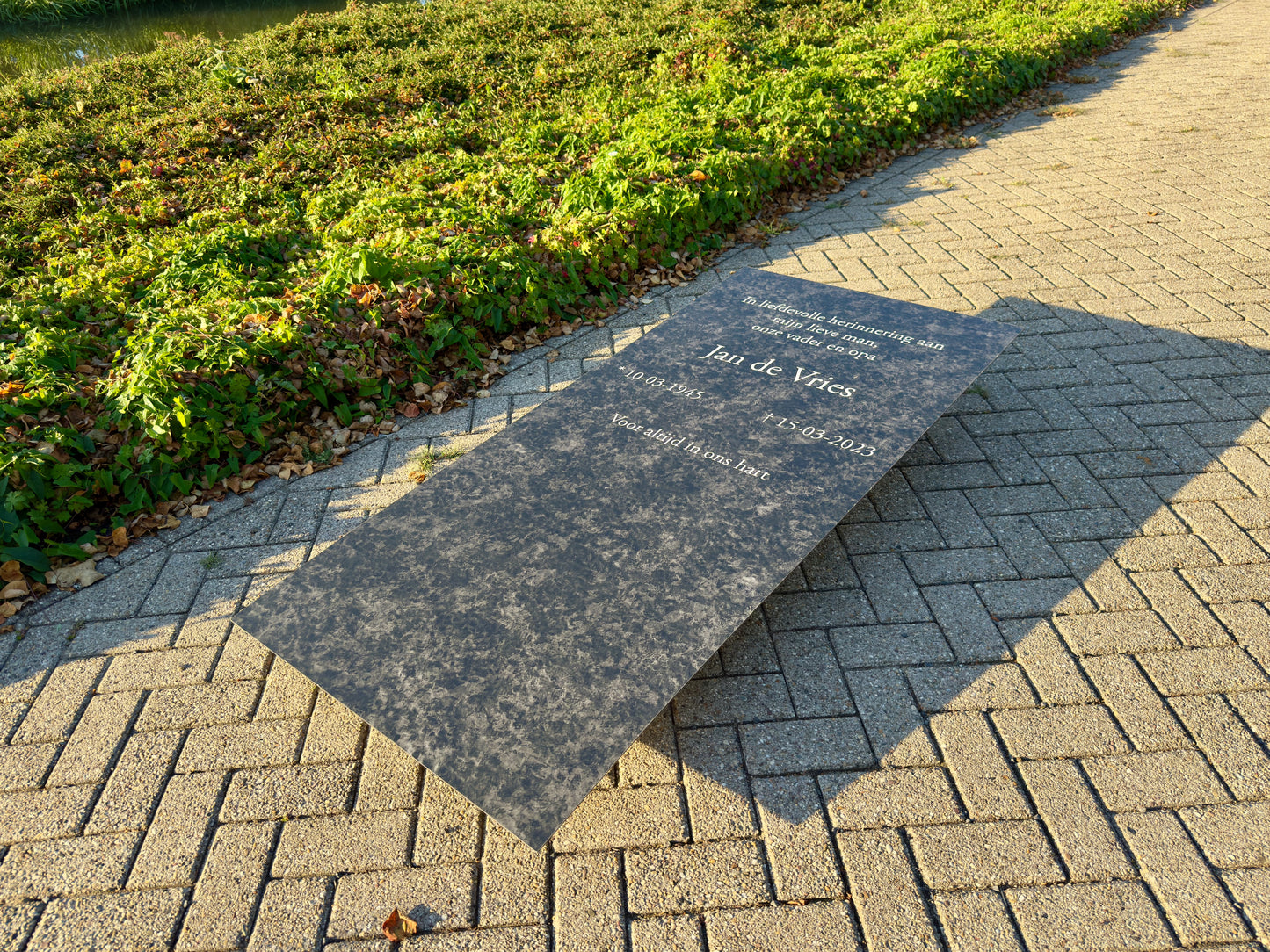 Memorus tijdelijke grafbedekking voor regulier graf (70cm x 150cm)