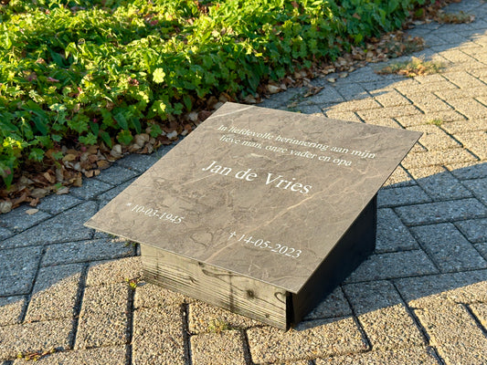 Memorus tijdelijke grafbedekking voor algemeen graf (50cm x 50cm)