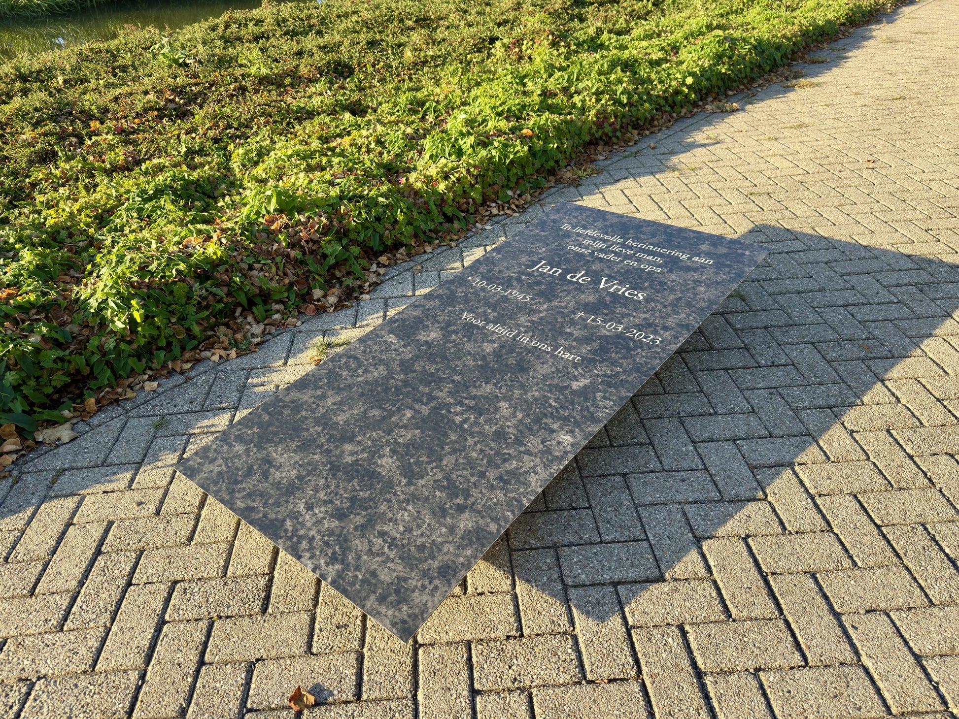 Tijdelijke grafbedekking regulier graf 70x150 cm grijs graniet look