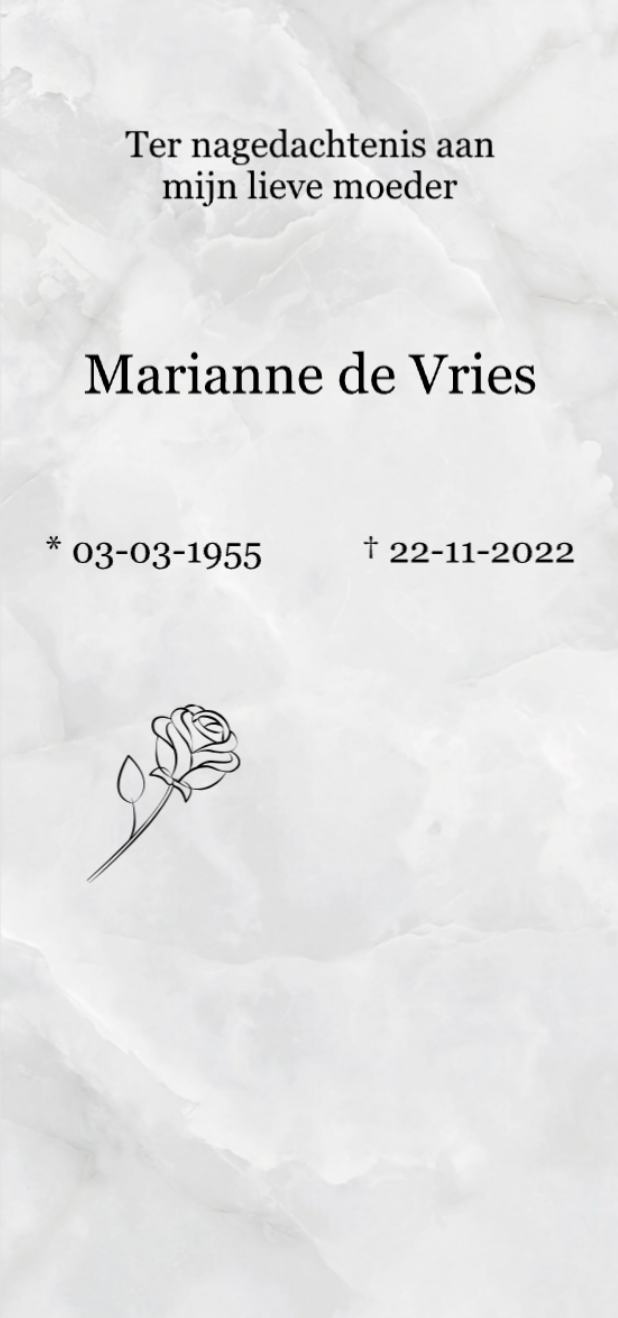 Tijdelijke grafbedekking regulier graf 70x150 cm, lichte uitvoering in wit marmerlook, naam Marianne de Vries, 03-03-1955 – 22-11-2022, symbool roos.